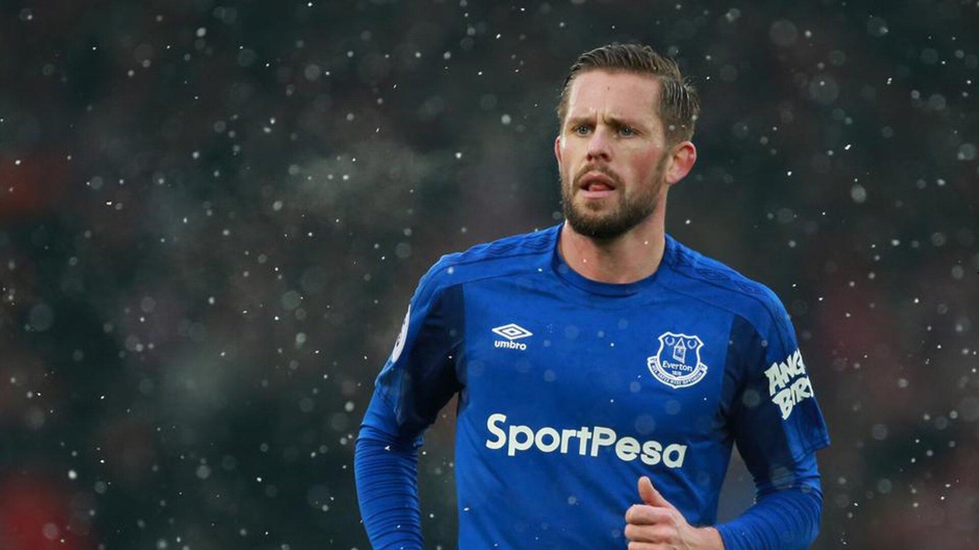 热刺锋线战略大转向，放弃追逐弗拉霍维奇，全力押注伊万-托尼